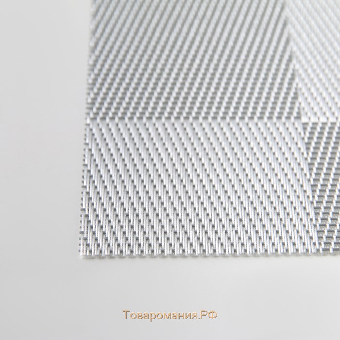 Салфетка сервировочная на стол «Шахматы», 45×30 см, цвет серебристый