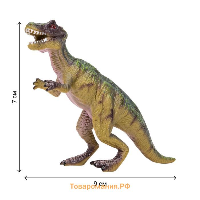 Набор фигурок «Мир динозавров», 7 фигурок