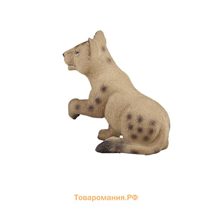 Фигурка Konik «Львёнок (играющий)»