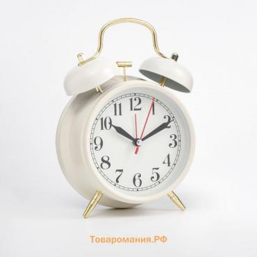 Будильник "Пеннант", с подсветкой, d-9 см, 17 х 11.5 см, белые