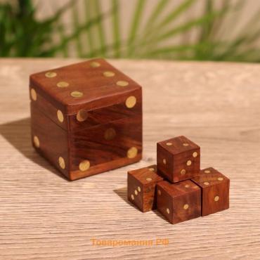 Кубики игральные в шкатулке, 4.5×4.5×4.5 см, дерево шишам
